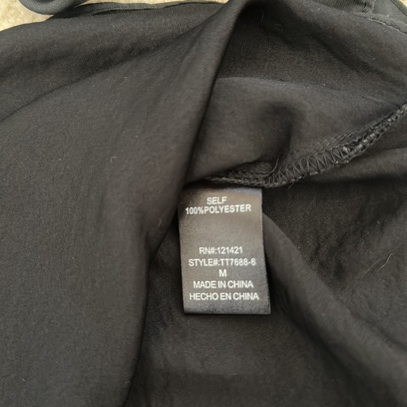 Super Cute Black Ellison Tab Collar Tie Cuff Shirt Size Medium - Picture 8 of 11